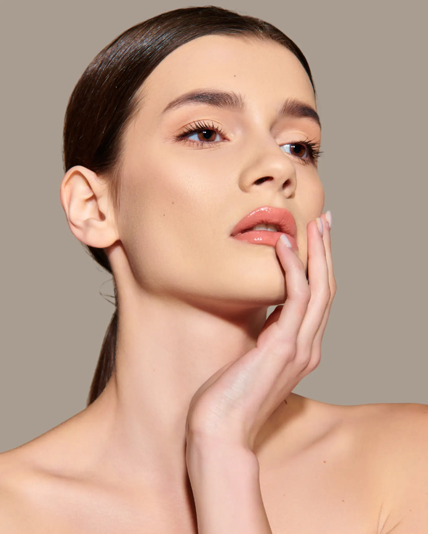 Endolift® Jawline, cheeks, double chin, neck ( zone 4)
